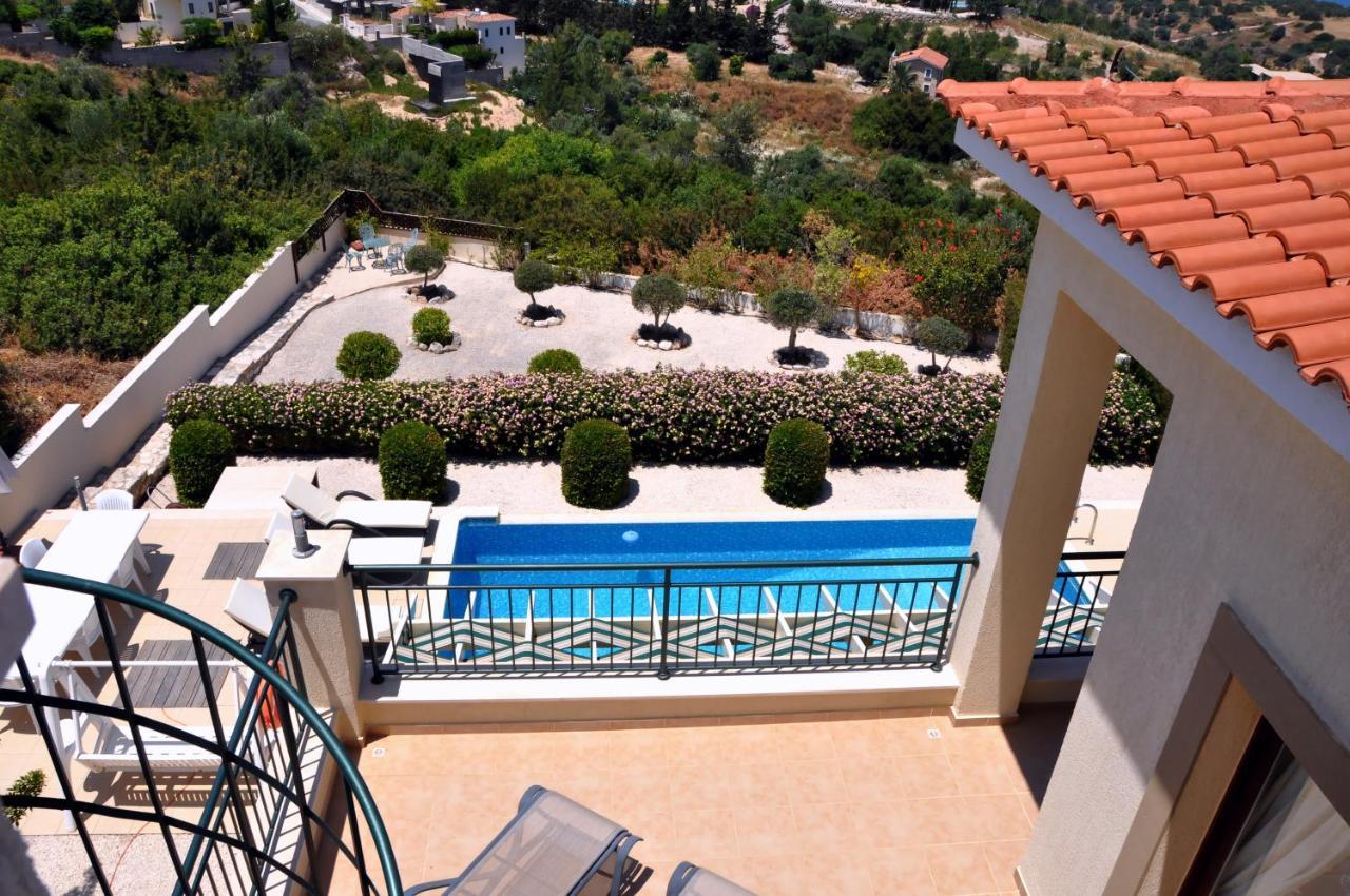Villa Zefyros เนโอโชริโอ ภายนอก รูปภาพ